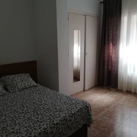 Hostal Sol Celeste Lloret de Mar Ngoại thất bức ảnh