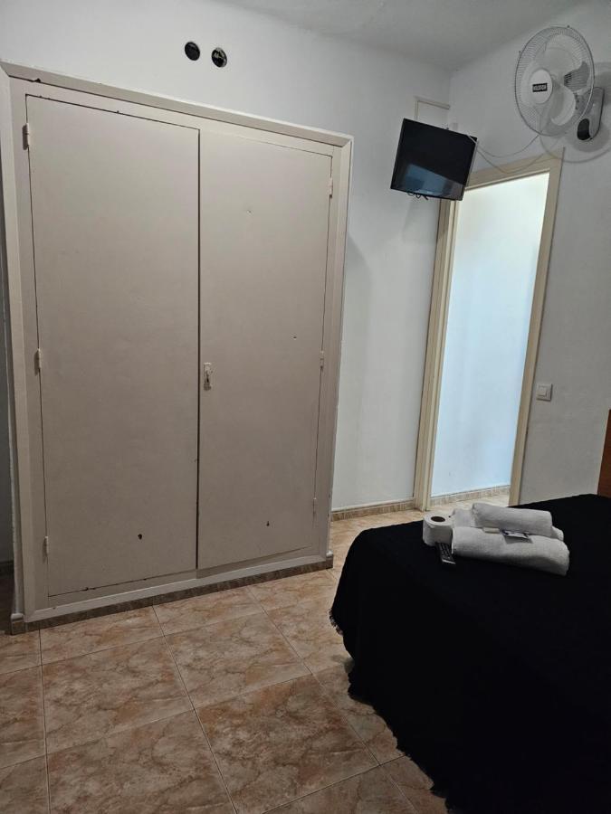 Hostal Sol Celeste Lloret de Mar Ngoại thất bức ảnh