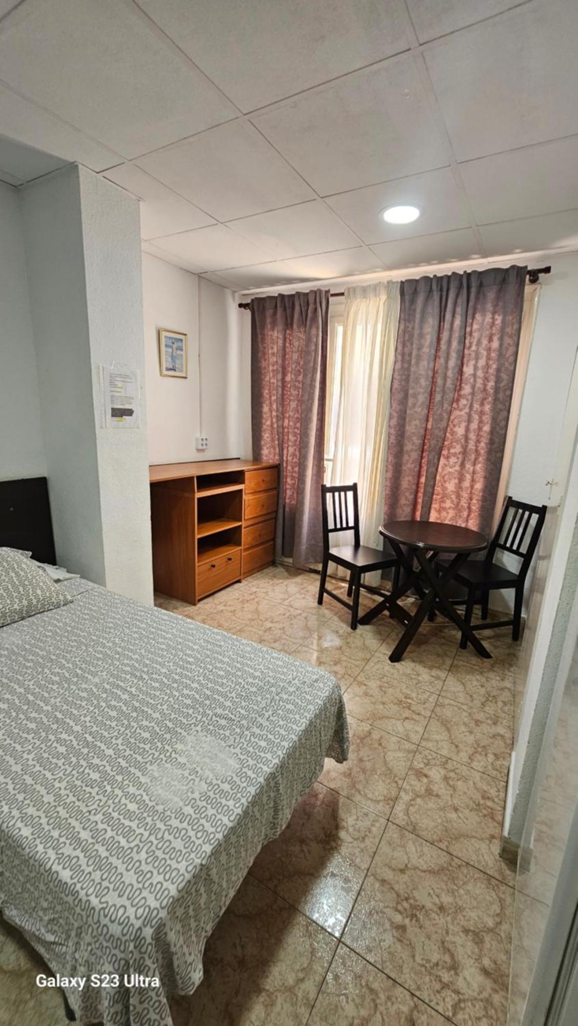 Hostal Sol Celeste Lloret de Mar Ngoại thất bức ảnh